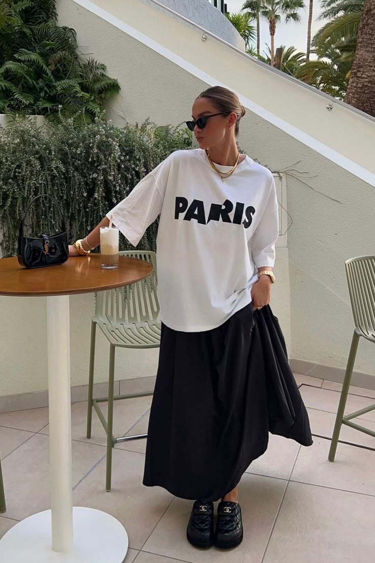 Paris Tshirt Oversized