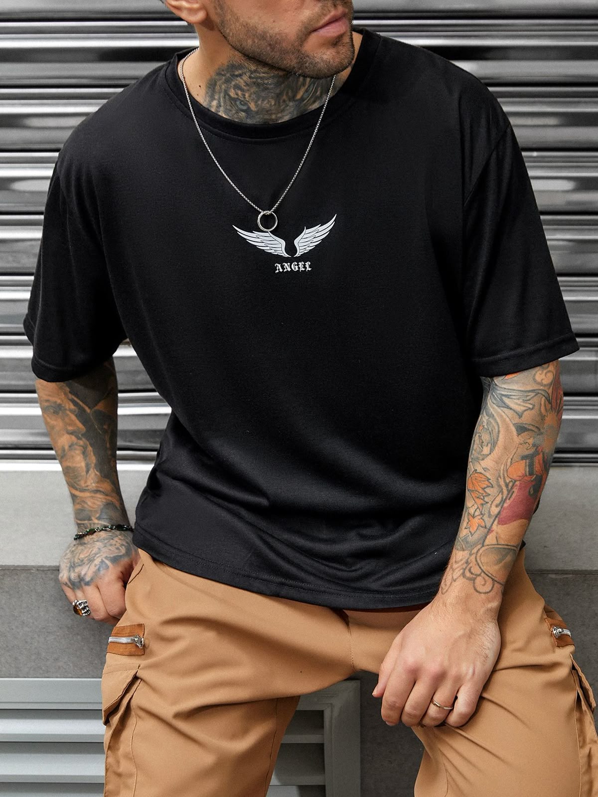 Men Letter & Wings Print Tee