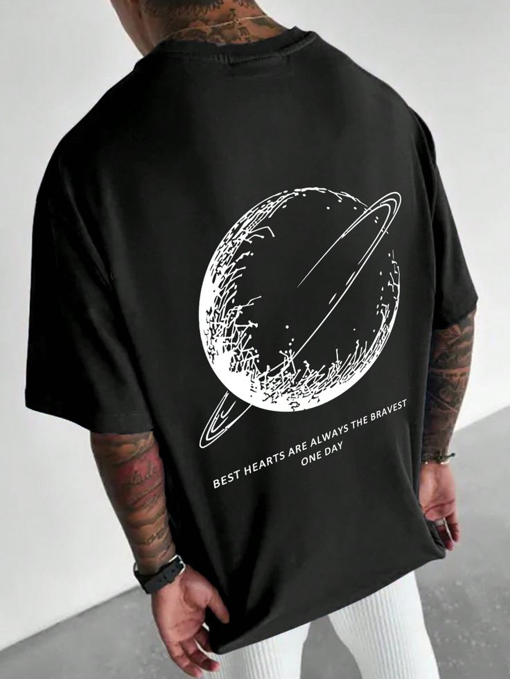 Men's Interesting Planet Print Short Sleeve Oversized T-Shirt Round Neck