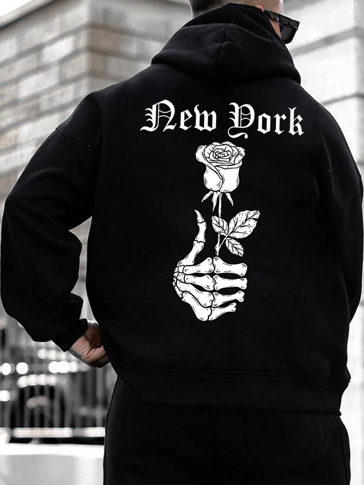 Loose Fit Men's Rose And Letter Printed Casual Hoodie With Thermal Lining