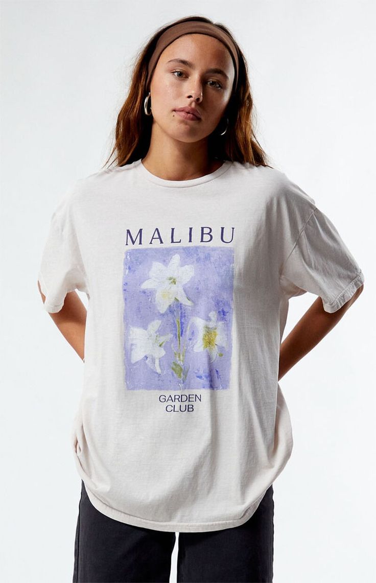 Funny, Vintage & Trendy Shirts for Women