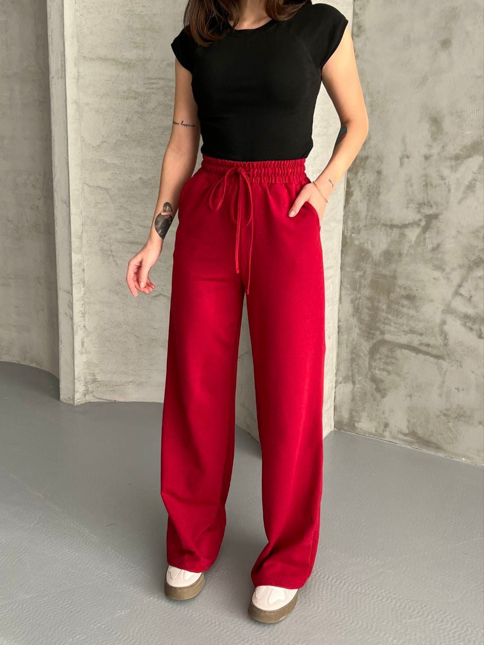 Wide -leg pants