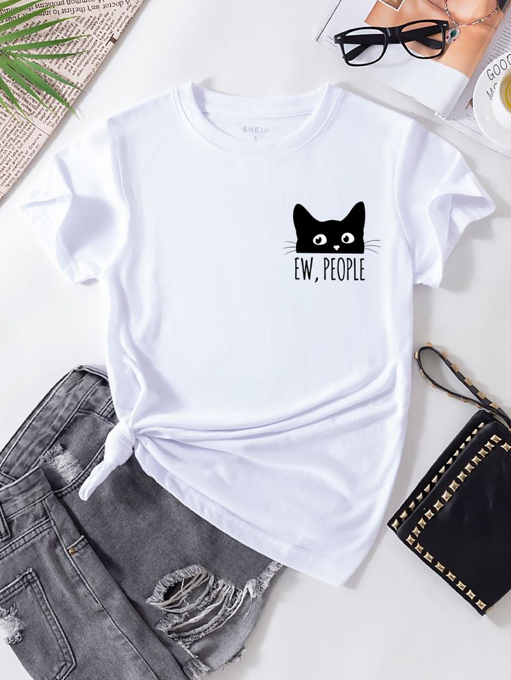 Cat And Letter Graphic Tee Regular Fit