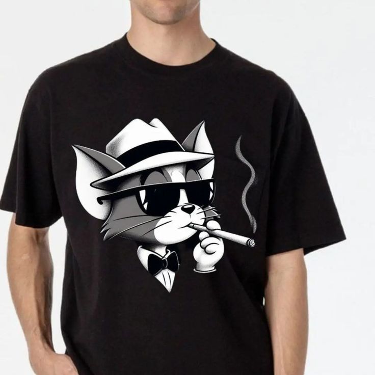 Smoking 🚬 Tom Tshirt