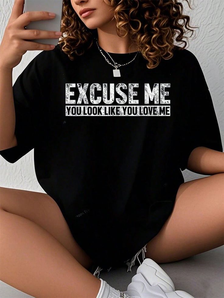 Excuse Me You Look Like You Love Me Funny Saying Vintage T-Shirt