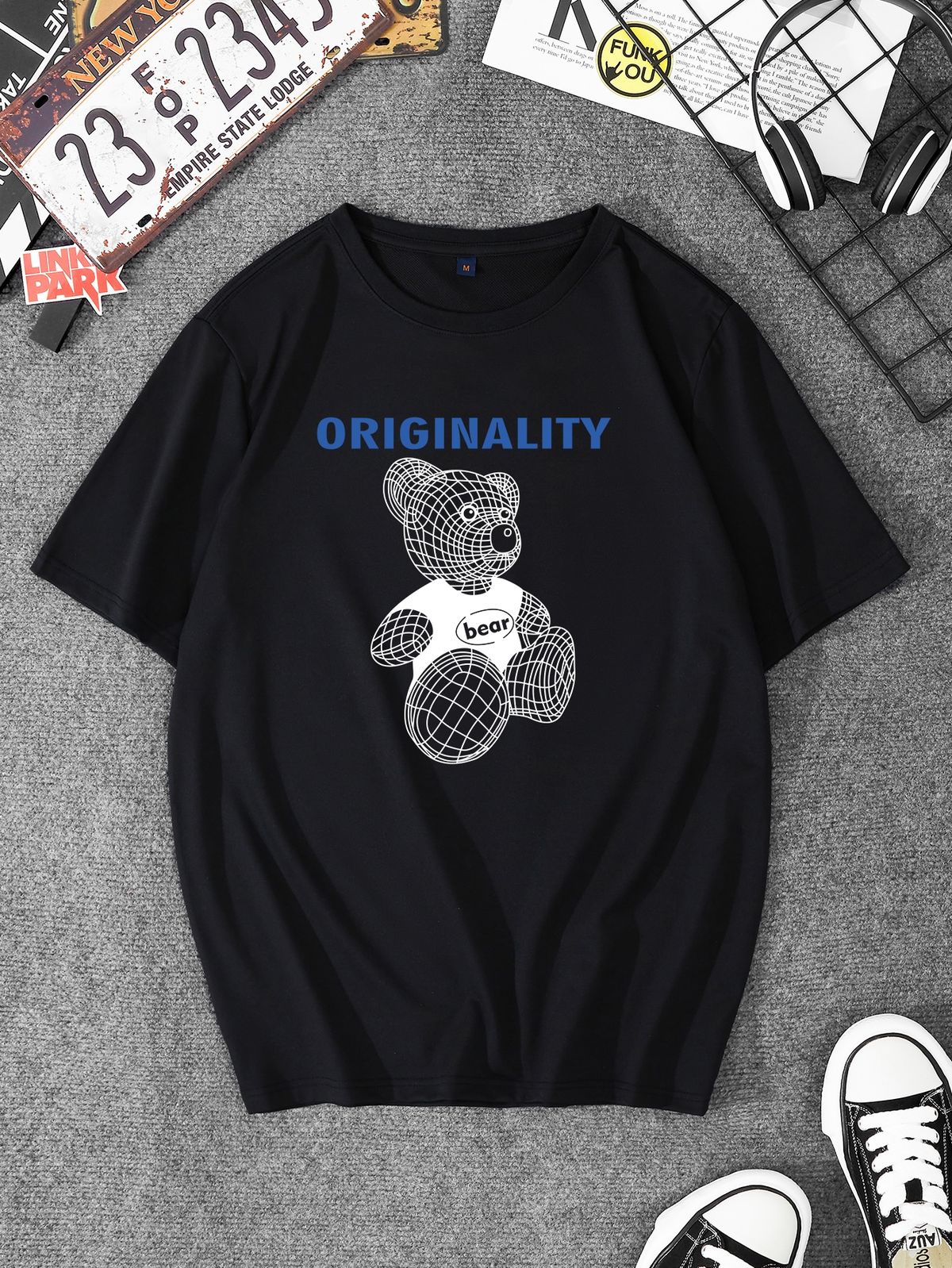 Men Bear And Letter Graphic Tee