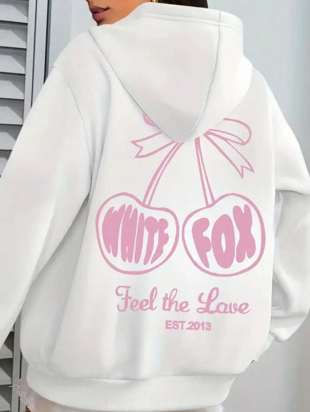 White Fox And Pink Bow Pattern