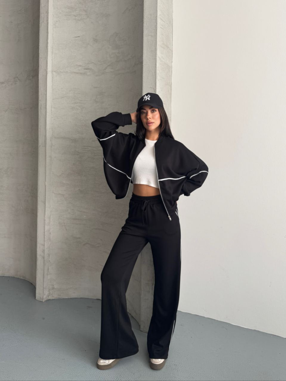 Minimalist Black Zip-Up Lounge Set