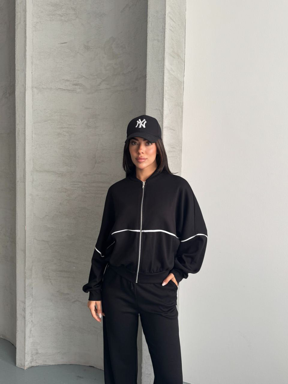Minimalist Black Zip-Up Lounge Set