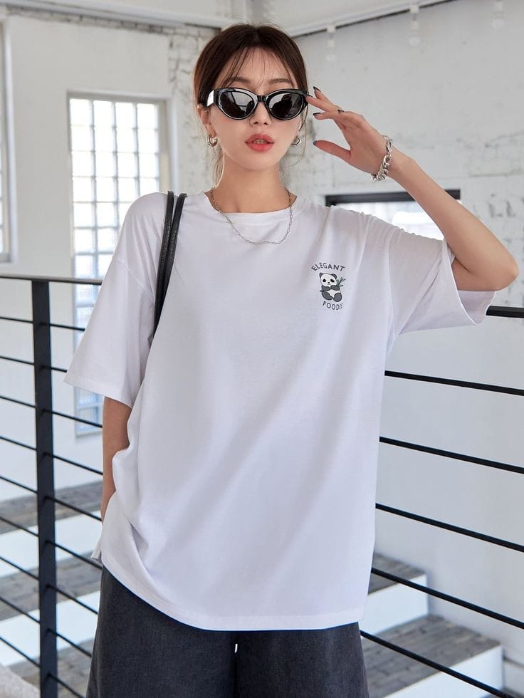 Panda women's oversized tshirt