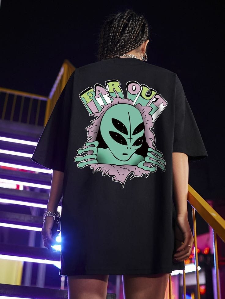Alien women's oversized tshirt
