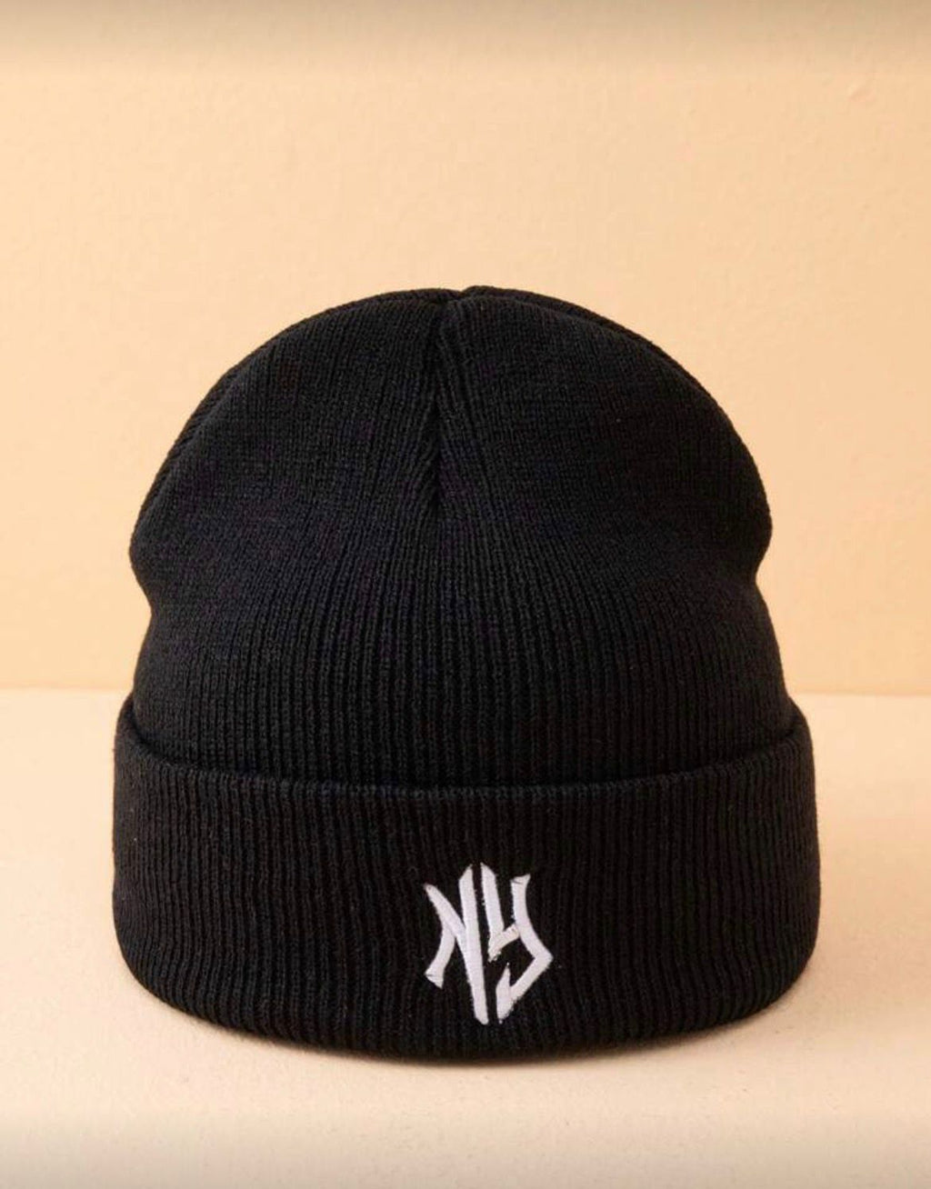 Minimalist Knit Beanie – Unisex Winter Hat with Embroidered Logo