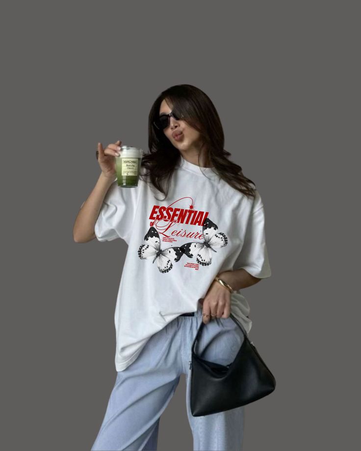 Essential of Leisure Graphic Tee