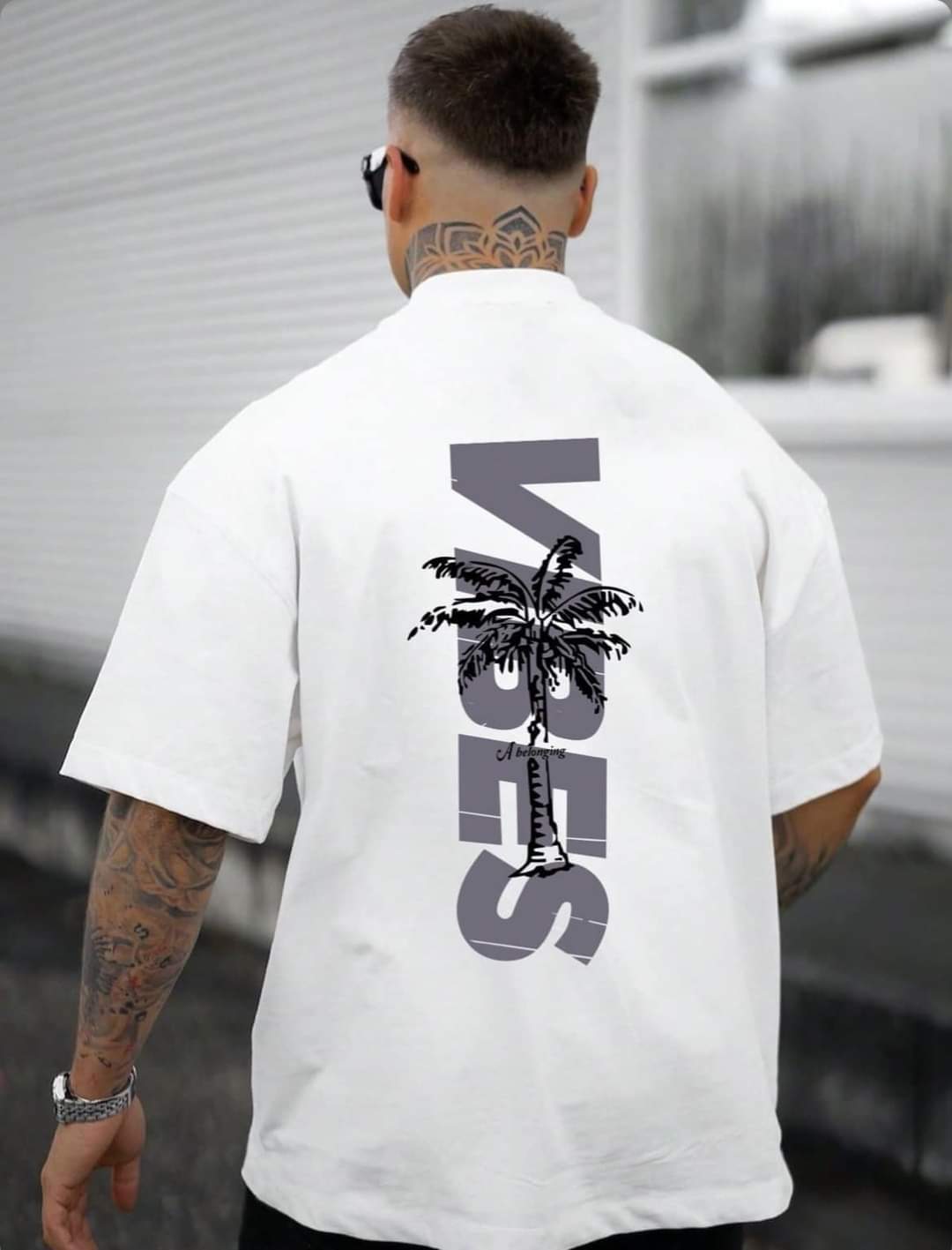 Vibes men tshirt oversized