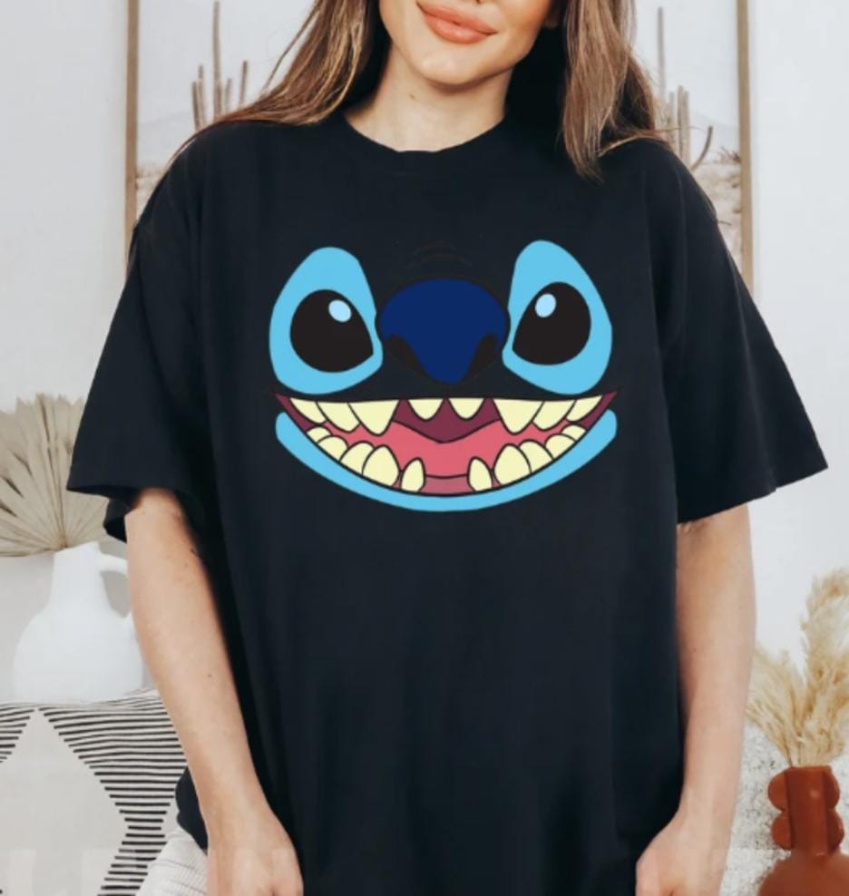 Stitch women's oversized tshirt