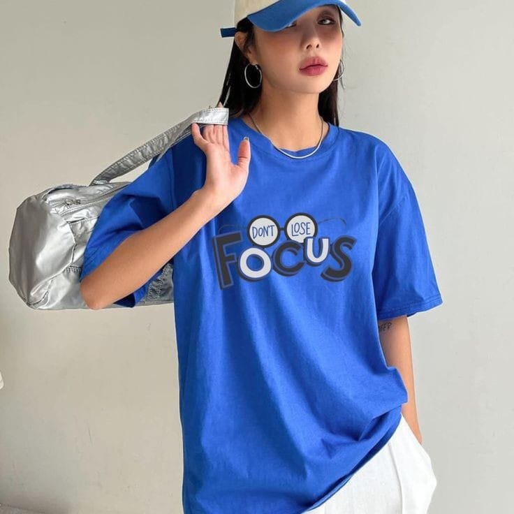 Focus women's oversized tshirt